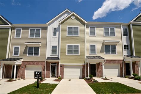 Explore Pittsburgh rental apartments, townhomes, and student housing today. . Pittsburgh apartments